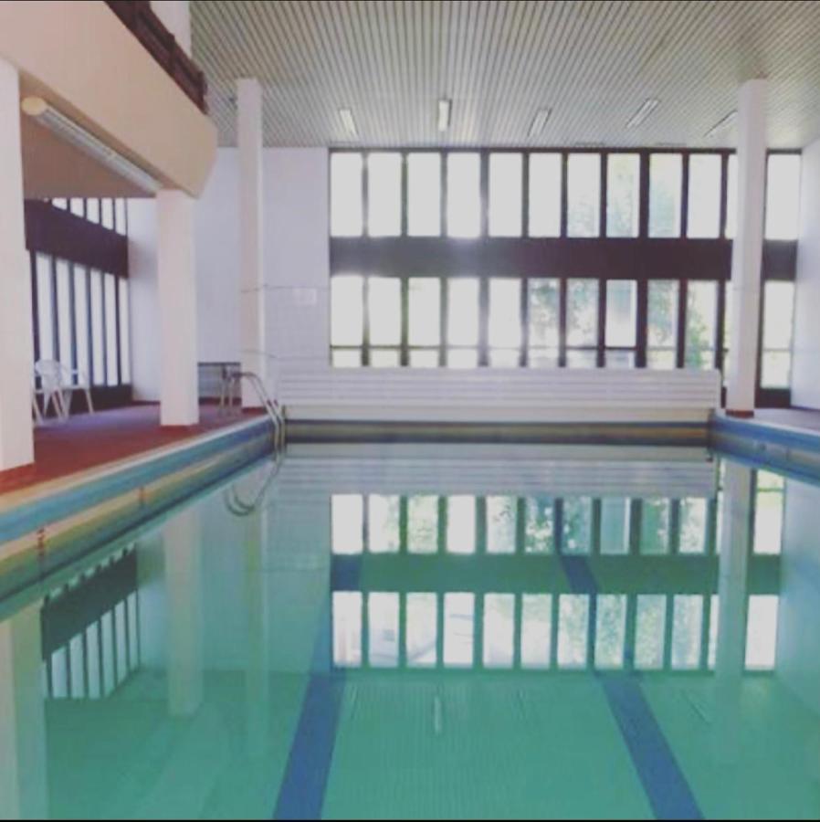 Appartement 58 M2 Avec Piscine Interieure Vue Montagne Centre Village , Parking Prive Saint-Lary-Soulan Eksteriør bilde